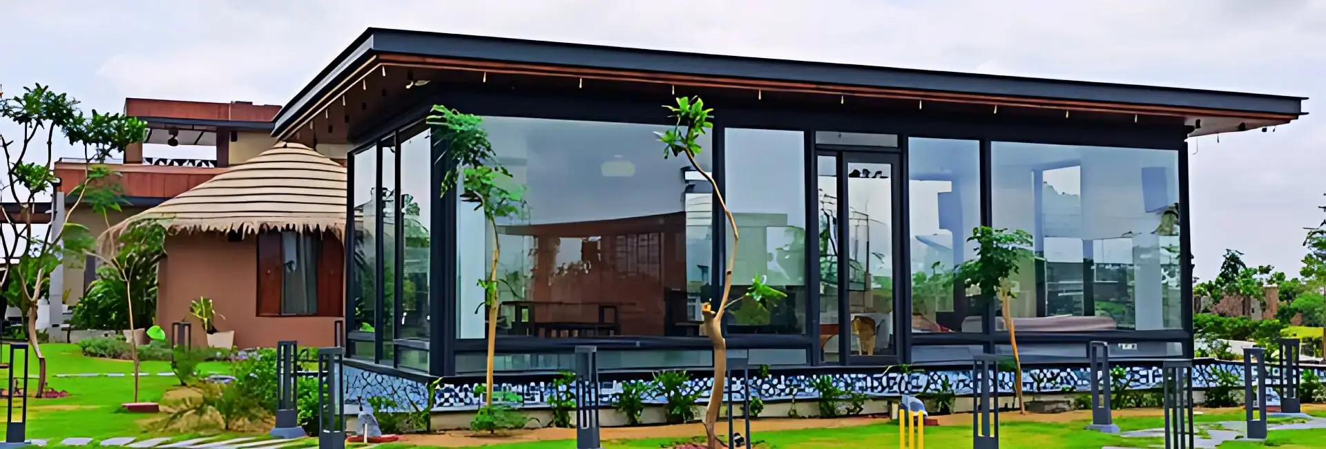 aluminium door design | Eternia Window